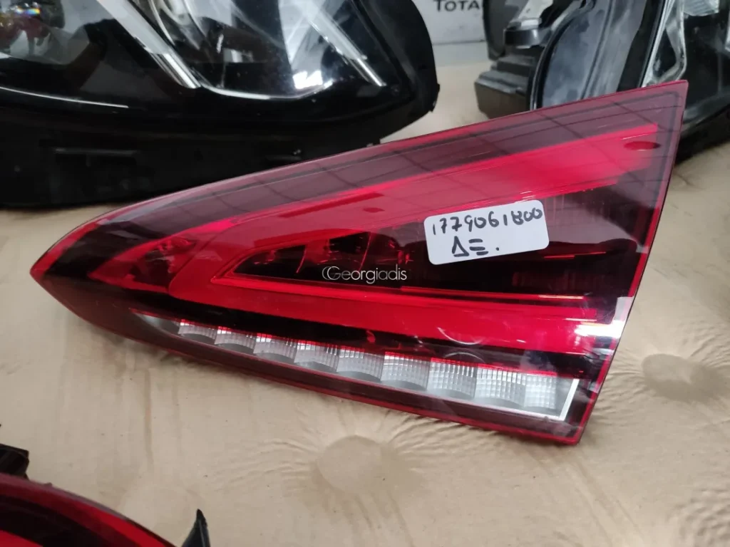 MERCEDES ΦΑΝΑΡΙ ΠΙΣΩ ΔΕΞΙ ΚΑΠΩ (TAILLAMP) A-CLASS (W177)