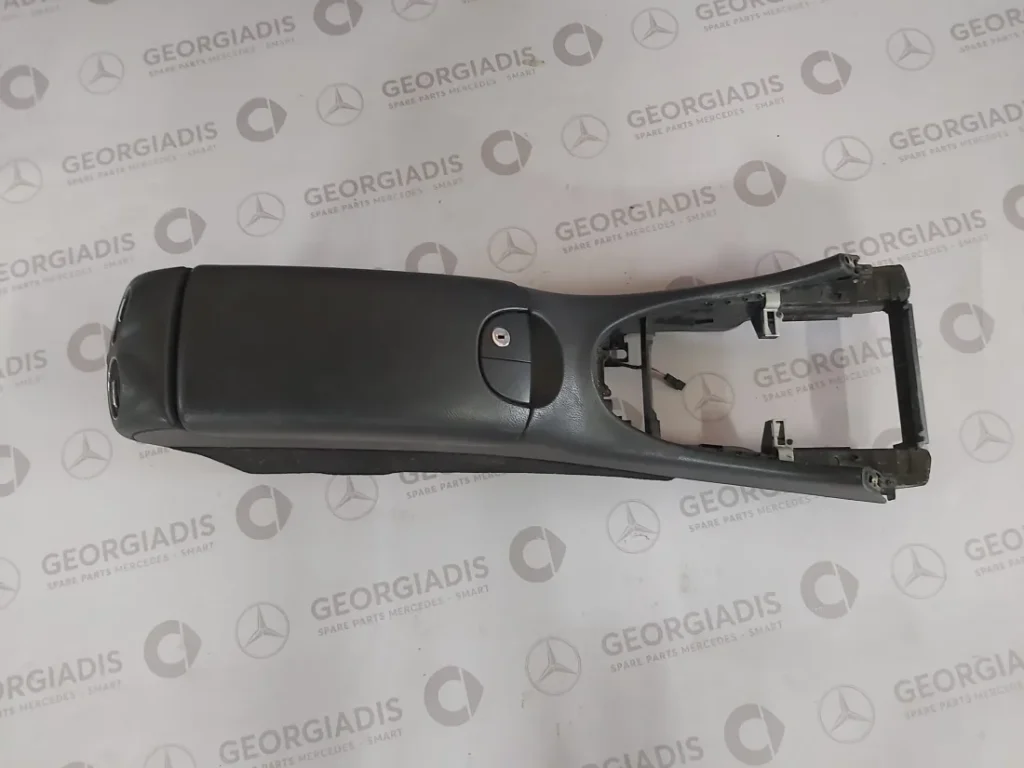 MERCEDES ΚΕΝΤΡΙΚΗ ΚΟΝΣΟΛΑ (CENTRAL CONSOLE) CLK-CLASS (C209)