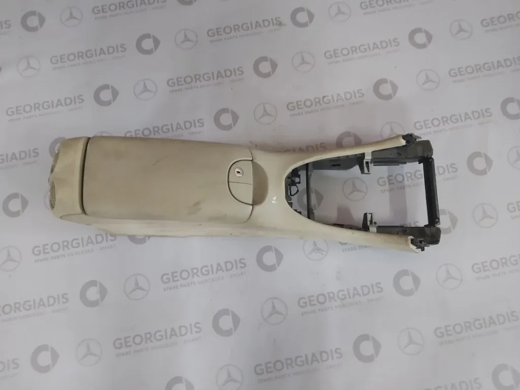 MERCEDES ΚΕΝΤΡΙΚΗ ΚΟΝΣΟΛΑ (CENTRAL CONSOLE) CLK-CLASS (C209)