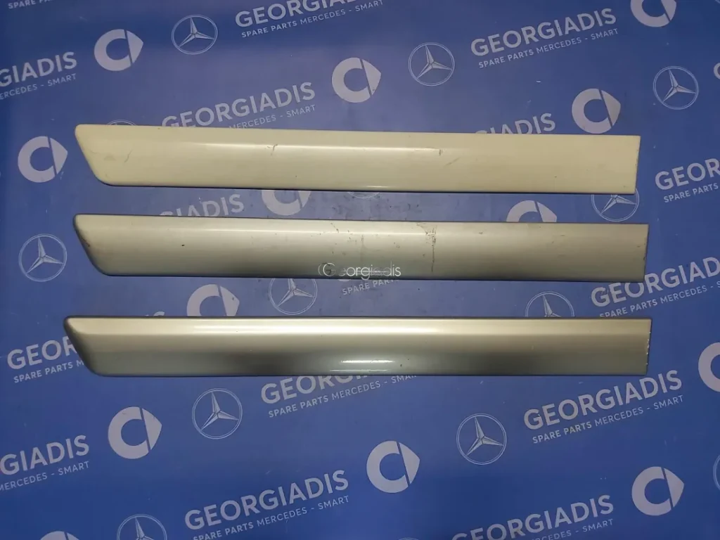 MERCEDES ΦΑΣΑ ΠΙΣΩ ΔΕΞΙΑΣ ΠΟΡΤΑΣ (DOOR STRIP) E-CLASS (W210)