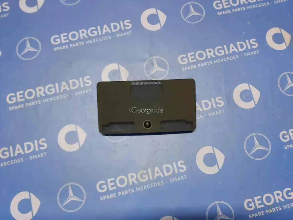 MERCEDES ΚΕΝΤΡΙΚΟ ΚΑΠΑΚΙ ΤΑΜΠΛΟ (CENTER COVER) C-CLASS (W204)