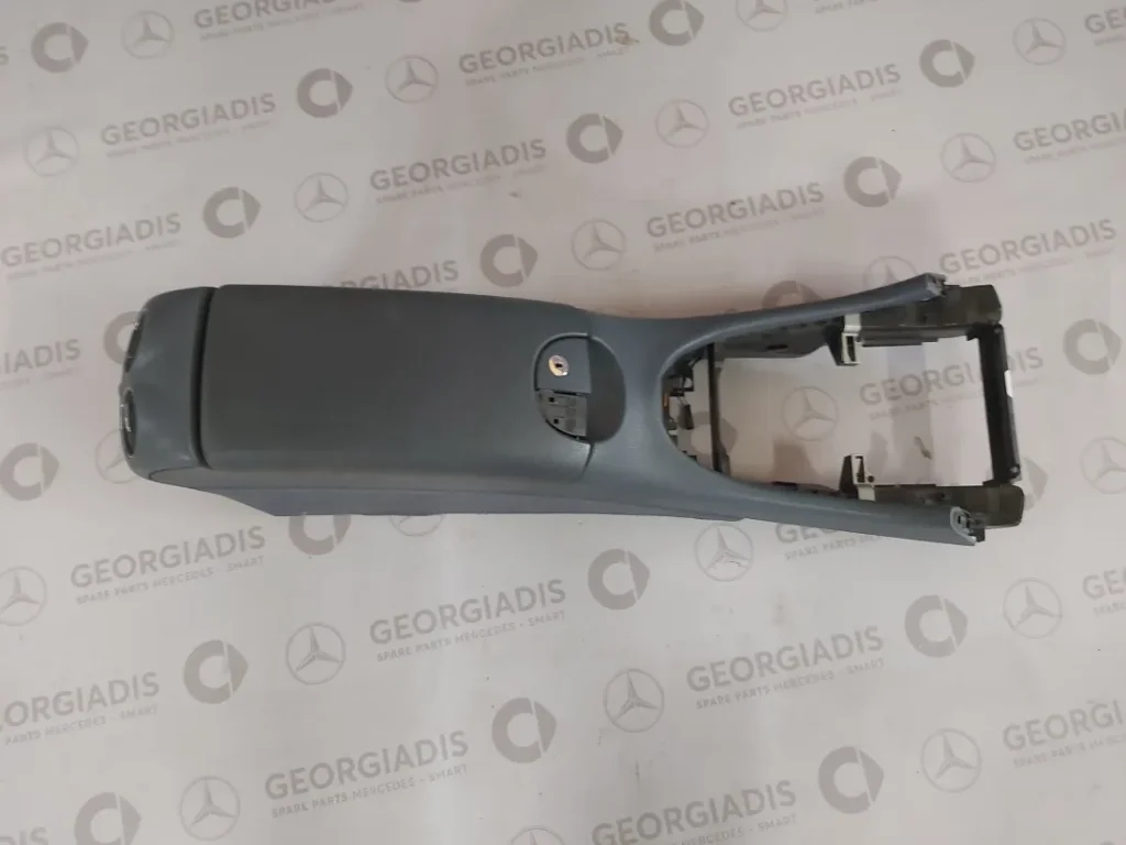 MERCEDES ΚΕΝΤΡΙΚΗ ΚΟΝΣΟΛΑ (CENTRAL CONSOLE) CLK-CLASS (C209)