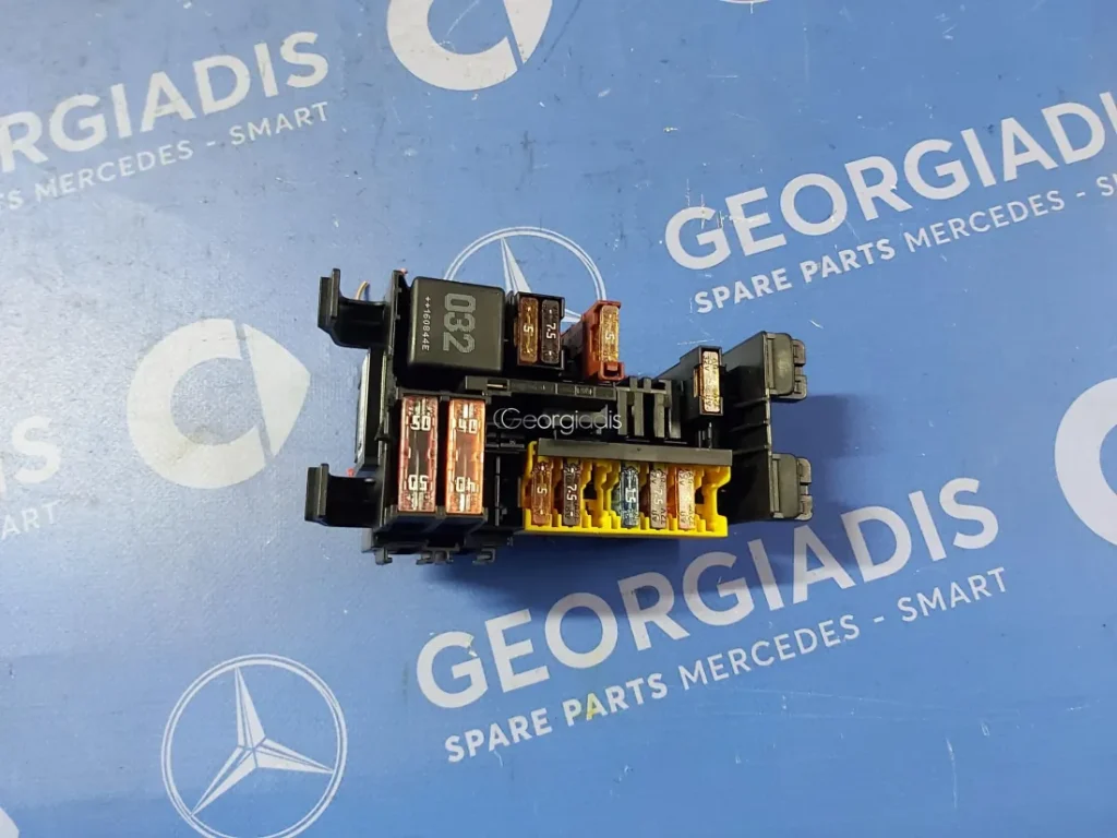 MERCEDES ΑΣΦΑΛΕΙΟΘΗΚΗ ΤΑΜΠΛΟ (FUSE BOX-RELAY) C-CLASS (W205),E-CLASS (W213)