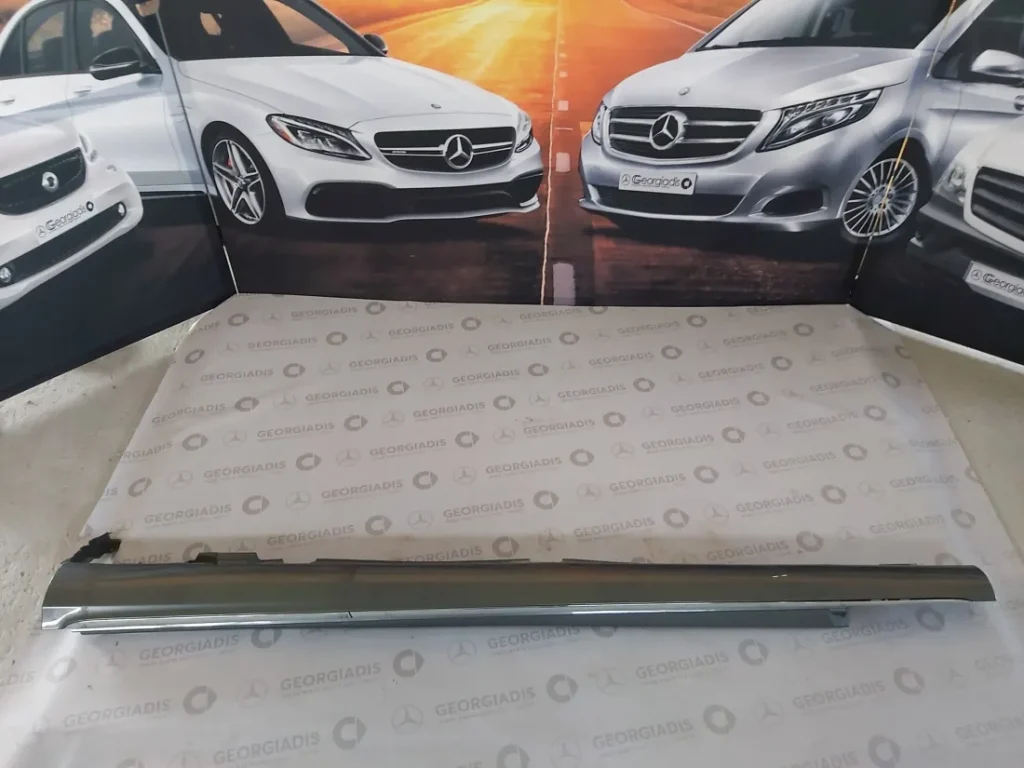 MERCEDES ΚΑΛΥΜΜΑΤΑ ΜΑΡΣΠΙΕ ΔΕΞΙΑ-ΑΡΙΣΤΕΡΑ (SIDE PANEL) C-CLASS (W205) AVANTGARDE