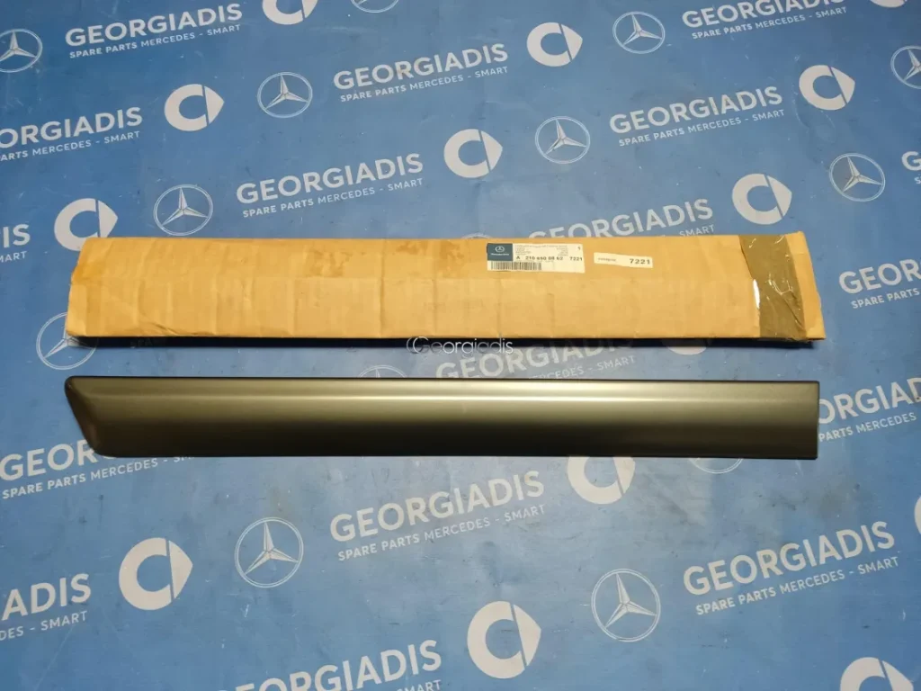 MERCEDES ΦΑΣΑ ΠΙΣΩ ΔΕΞΙΑΣ ΠΟΡΤΑΣ (DOOR STRIP) E-CLASS (W210)