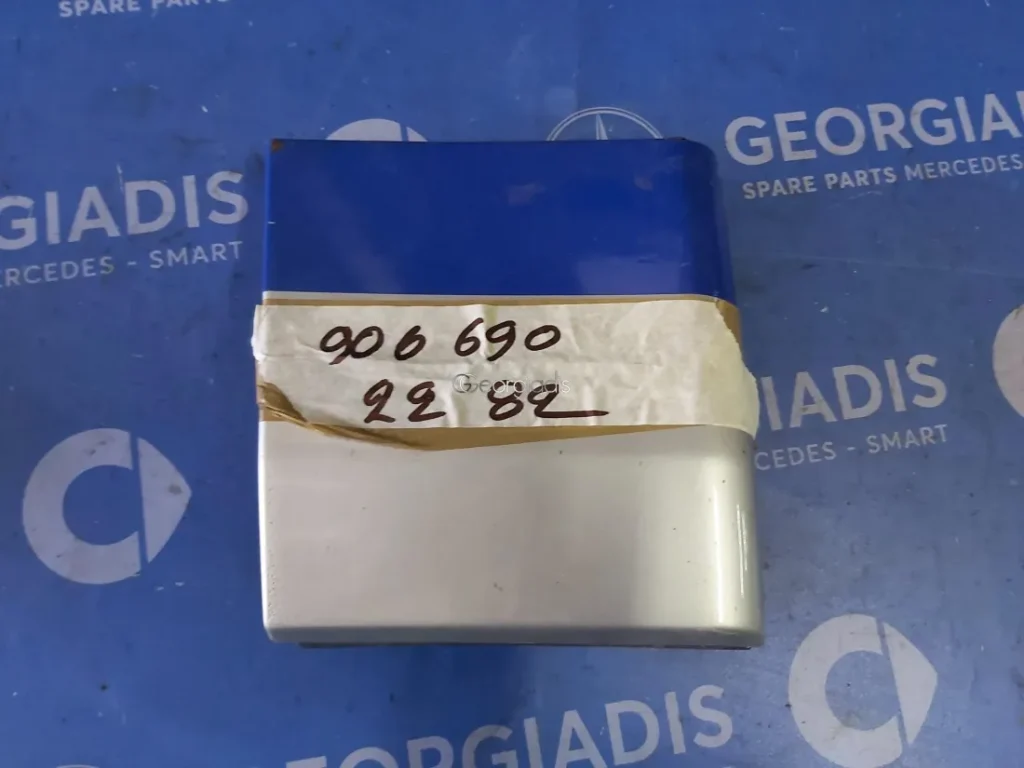 MERCEDES ΔΙΑΚΟΣΜΗΤΙΚΗ ΦΑΣΑ ΔΕΞΙΑ (SIDE TRIM-STRIP) SPRINTER (W906)