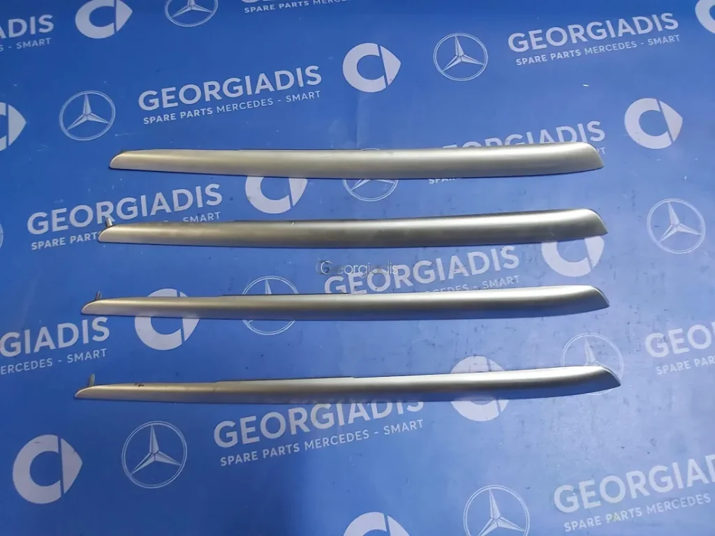 MERCEDES ΔΙΑΚΟΣΜΗΤΙΚΟ ΤΑΠΕΤΣΑΡΙΑΣ ΠΙΣΩ ΑΡΙΣΤΕΡΗΣ ΠΟΡΤΑΣ (TRIM STRIP) ML-CLASS (W164)