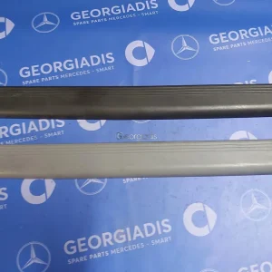 MERCEDES ΠΛΑΣΤΙΚΟ ΚΑΛΥΜΜΑ ΜΑΡΣΠΙΕ ΕΜΠΡΟΣ ΑΡΙΣΤΕΡΑ (FRONT DOOR SILL TRIM-RAIL) E-CLASS (W210)