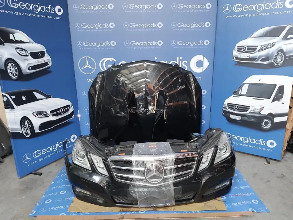 MERCEDES ΜΟΥΡΑΚΙ ΕΜΠΡΟΣ E-CLASS (W212)