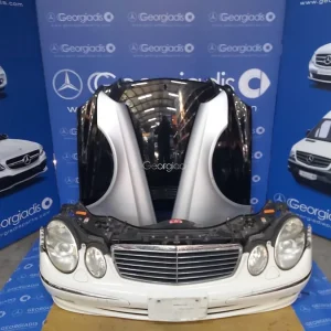 MERCEDES ΜΟΥΡΑΚΙ ΕΜΠΡΟΣ E-CLASS (W211)