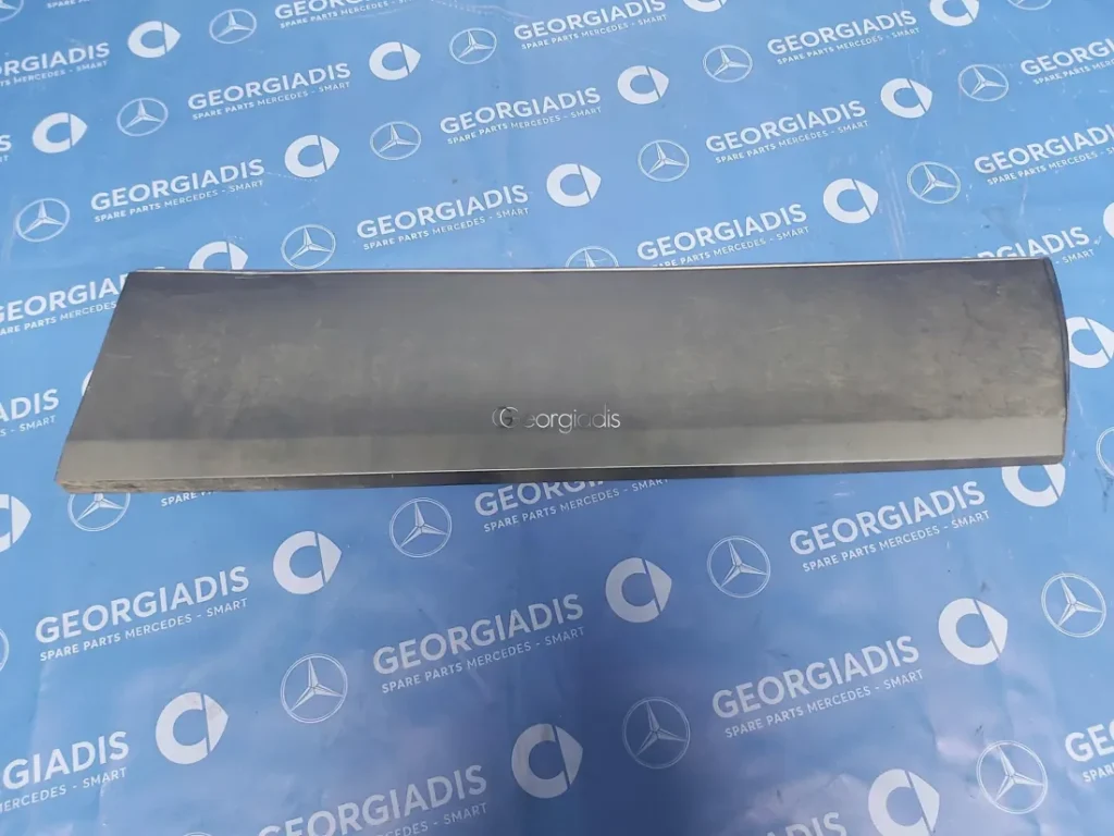 MERCEDES ΦΑΣΑ ΕΜΠΡΟΣ ΔΕΞΙΑΣ ΠΟΡΤΑΣ (TRIM STRIP) E-CLASS (W124)