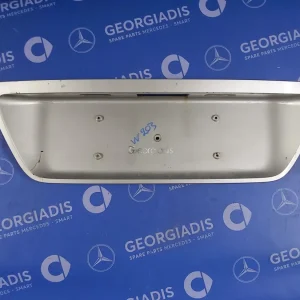 MERCEDES ΒΑΣΗ ΠΙΝΑΚΙΔΑΣ ΠΙΣΩ (NUMBER PLATE TRIM STRIP) C-CLASS CARAVAN (S203)