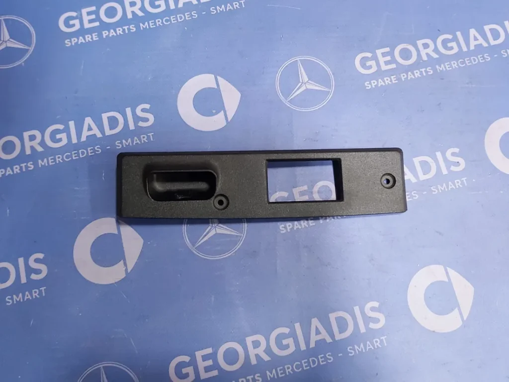 MERCEDES ΚΑΛΥΜΜΑ-ΛΑΒΗ ΧΕΡΟΥΛΙΟΥ ΠΟΡΤΜΠΑΓΚΑΖ (REAR LID HANDLE) C-CLASS(W203)