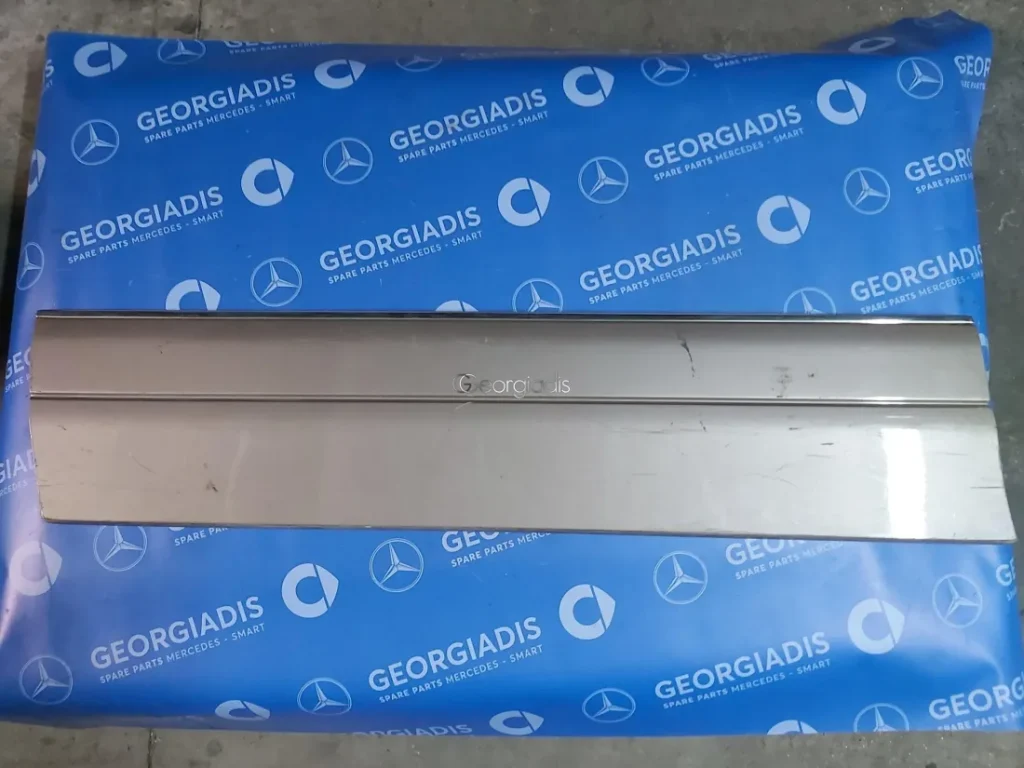 MERCEDES ΦΑΣΑ ΕΜΠΡΟΣ ΑΡΙΣΤΕΡΗΣ ΠΟΡΤΑΣ (TRIM STRIP) S-CLASS (W140) LIFT