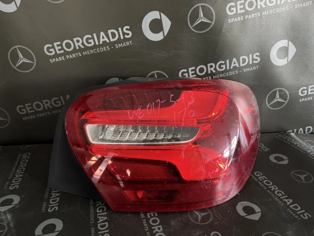 MERCEDES ΠΙΣΩ ΔΕΞΙΟΣ ΦΑΝΟΣ LED  (TAIL LAMP)(W176)